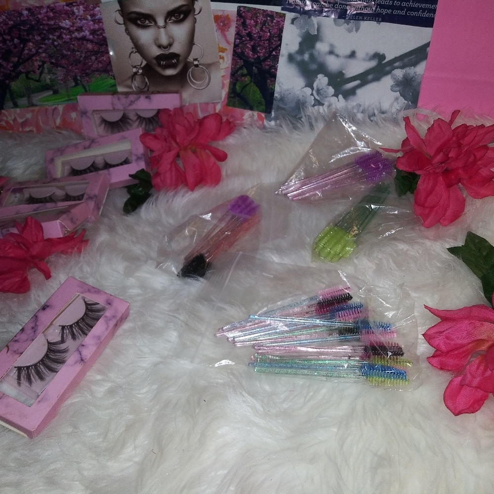 Mini Crystal Eyelash/Eyebrows Brush Comb